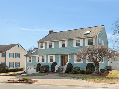 90 S Border Rd, Medford, MA, 02155
