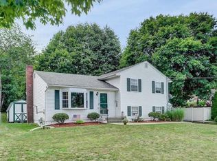 15 Clarkview Rd, New Windsor, NY 12553