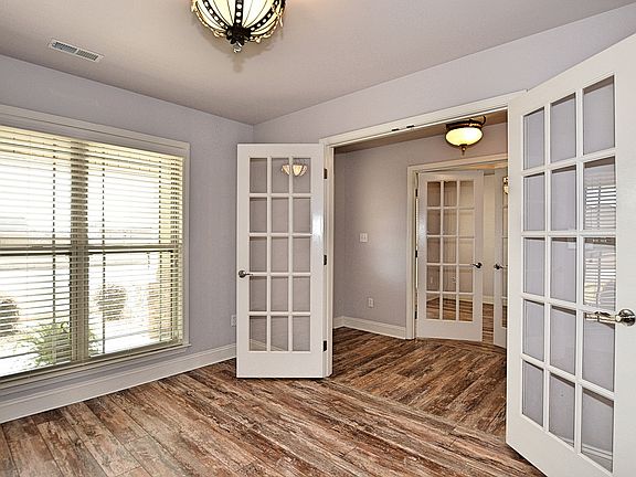    Office/Formal Living Room
