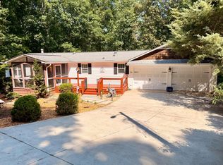 206 Bass Ridge Dr, Blairsville, GA 30512