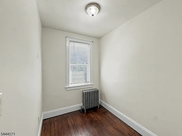 372 Prospect St #2 — Photo 19