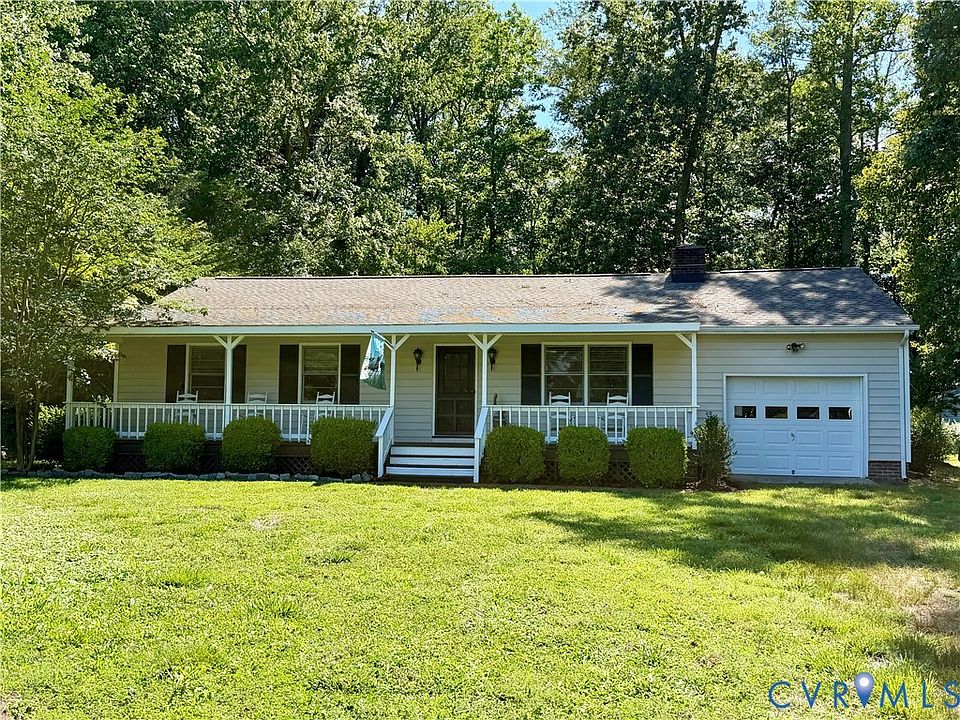 1st image of 635 River Oaks Rd