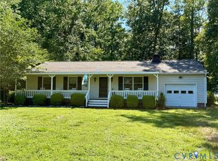 635 River Oaks Rd, Center Cross, VA 22437