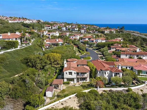 28 Sandy Cv, Newport Coast, CA 92657