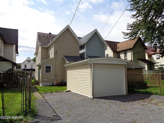 5th image of 1522 Scott St