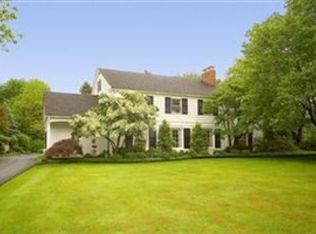 2761 Chesterton Rd, Shaker Heights, OH 44122