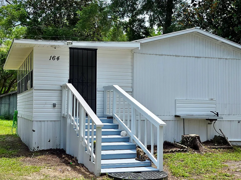 164 N Duck Ave