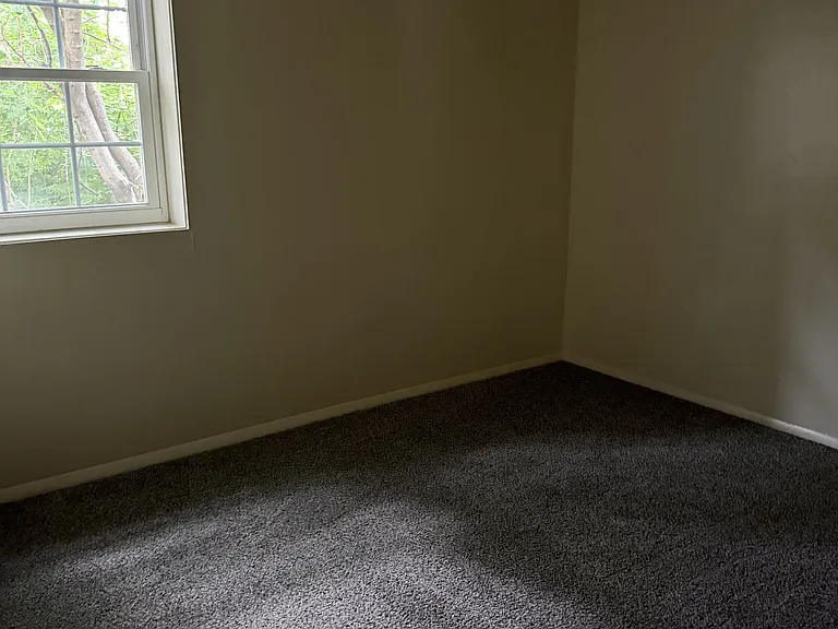 537 N Hanover St #8 — Photo 7
