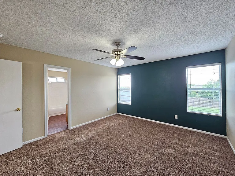 4306 Secretariat Dr — Photo 8