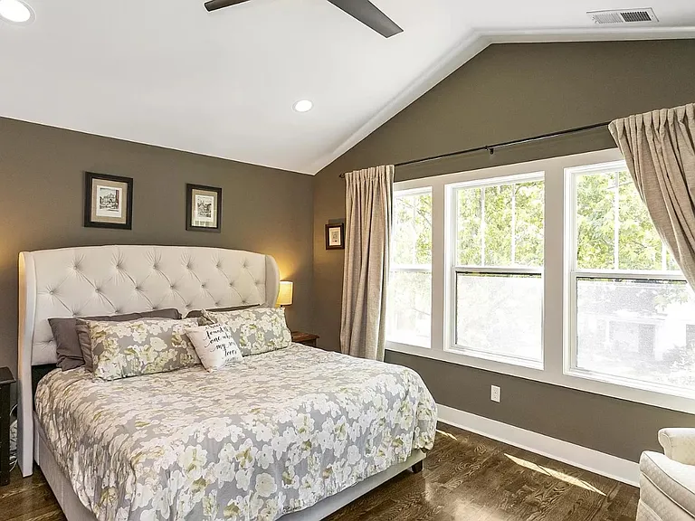 306B Manchester Ave — Photo 14