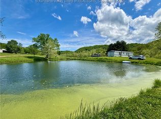 48 Rathbone Ln, Elizabeth, WV 26143