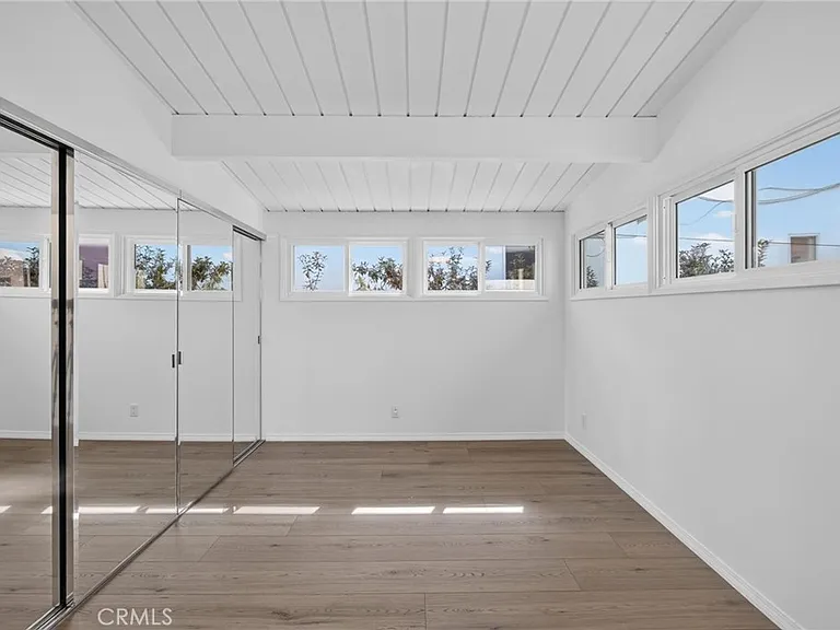 441 29th St — Photo 23
