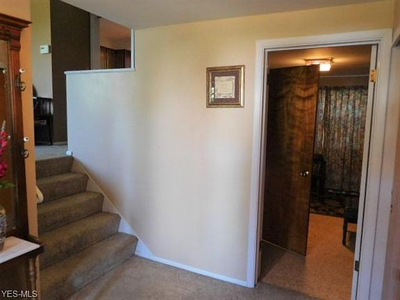 4th image of 11404 Wallingford Ave