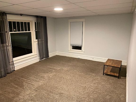 5th image of 134 N Park St NE APT 1