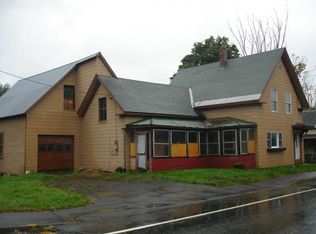 136 Benton Rd, North Haverhill, NH 03774