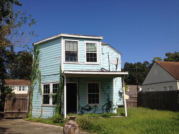 2nd image of 2629 North St