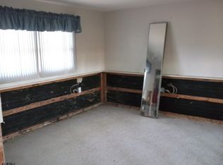 107 Waterway Rd, Ocean City, NJ 08226