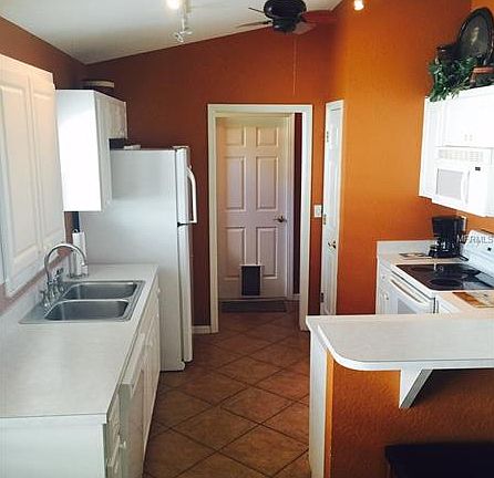 5th image of 528 Worchester Ct