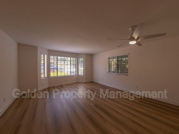 4th image of 4454 Upland St