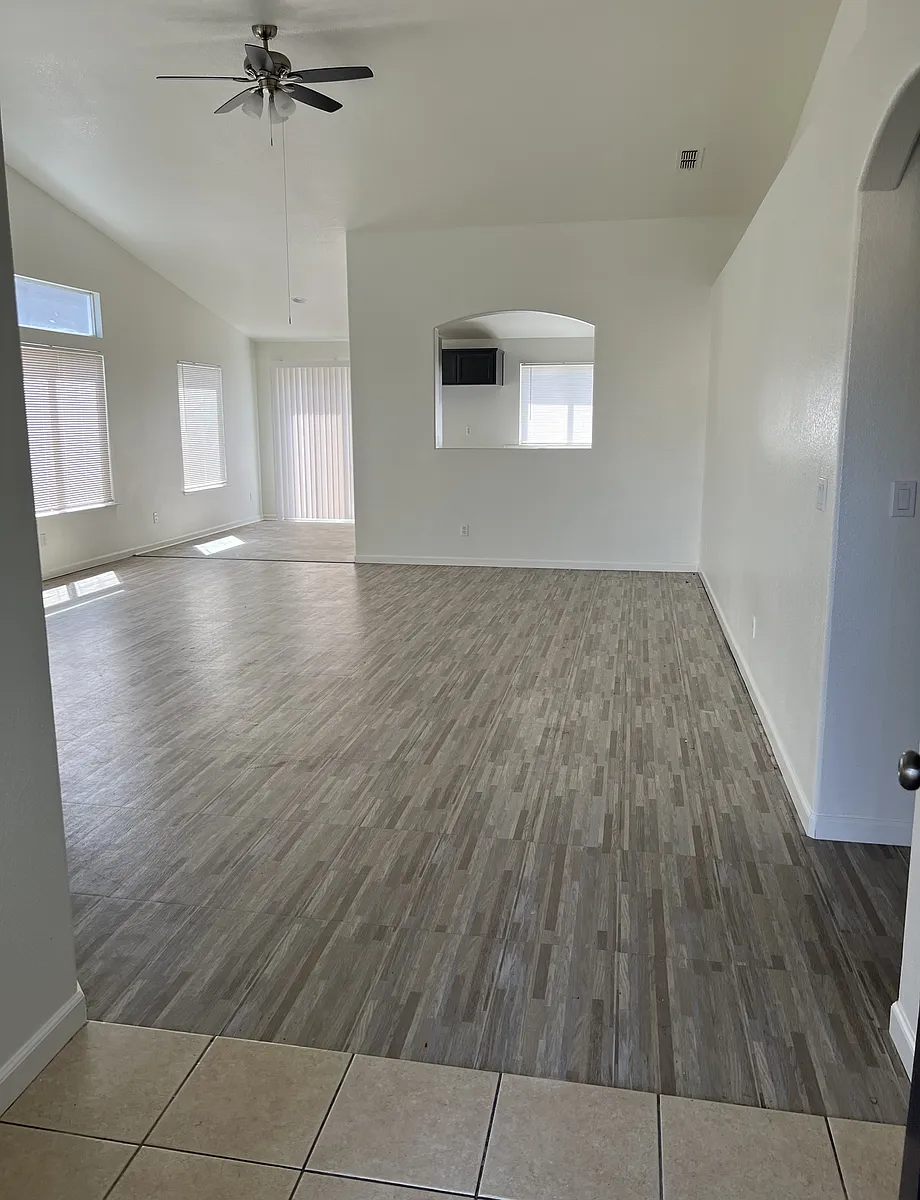 Building Photo - 5009 Shipwheel Dr