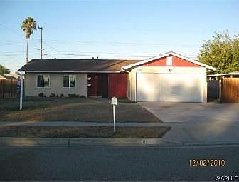 1st image of 10756 Spruce Ave