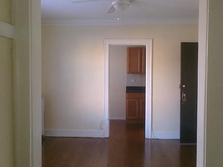 6350 N Wayne Ave #304 — Photo 3