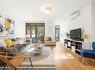 561 11th St APT 2, Brooklyn, NY 11215