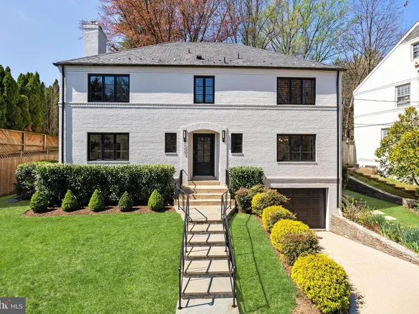 3222 Broad Branch Ter NW, Washington, DC 20008