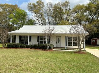 86 Creek St, Ashford, AL 36312