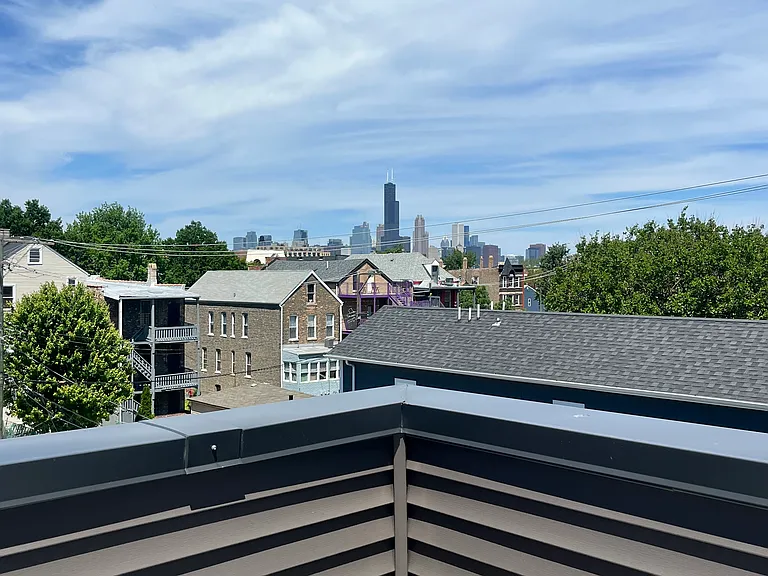 1548 W 21st St — Photo 11