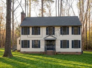 12421 Perrywinkle Rd, Glen Allen, VA 23059
