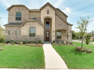 6700 S Fork Dr, North Richland Hills, TX 76182