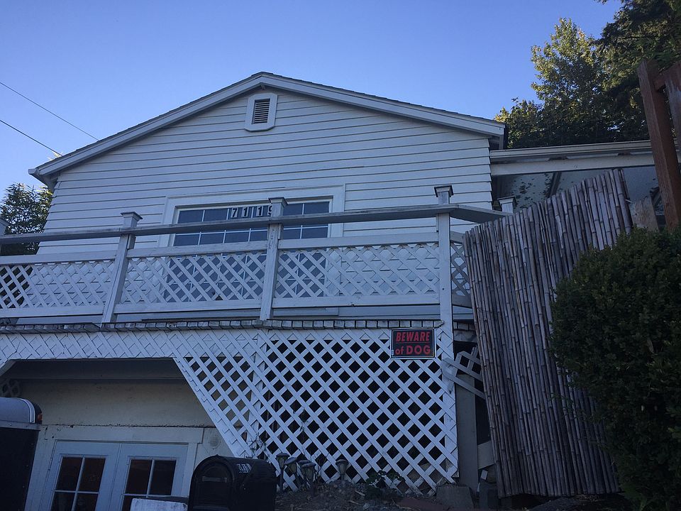 1st image of 7119 Pacific Highway E # Upper Floor
