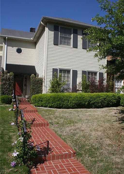 1st image of 3141 Malone Dr