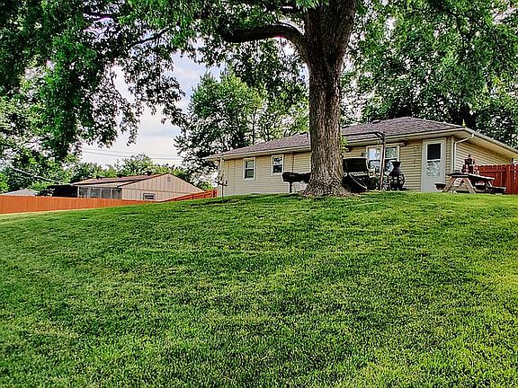 4th image of 3037 N 72nd St
