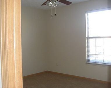 4th image of 15861 Larimore Plz APT 96