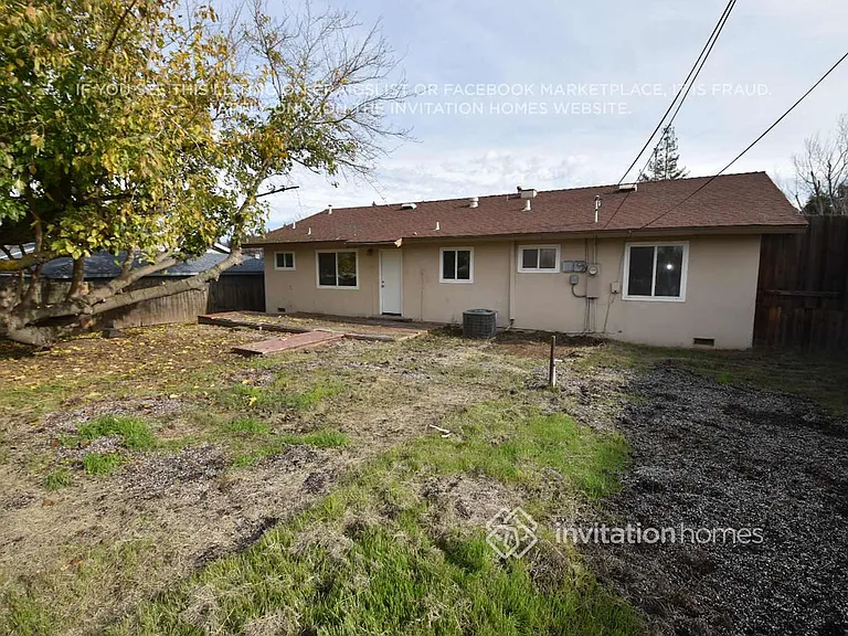 6813 Weddigen Way — Photo 8
