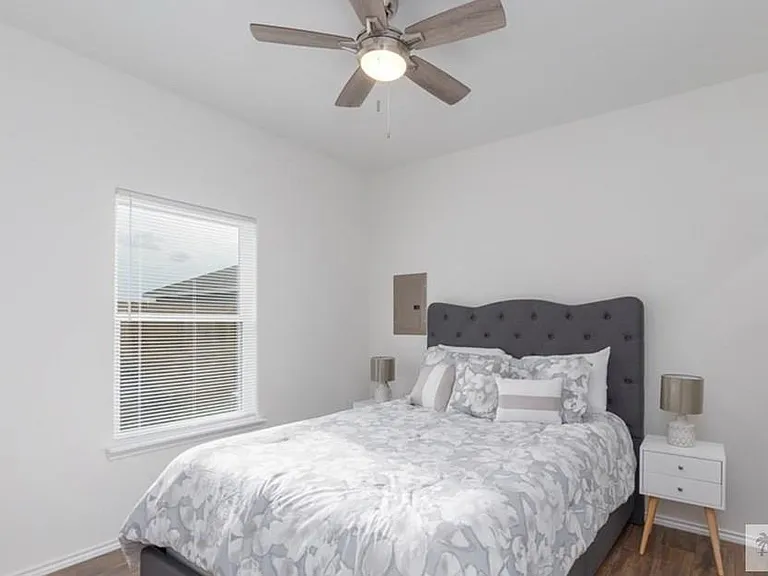 2226 Summit Rd #B — Photo 11