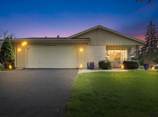 18115 Bolter Ln, Brookfield, WI 53045