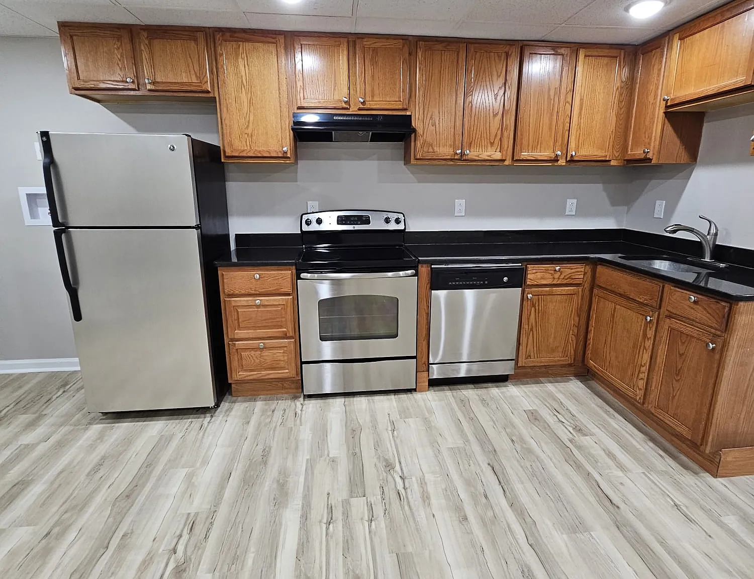 1 bed, 600 sqft, $1,450 — Photo 2