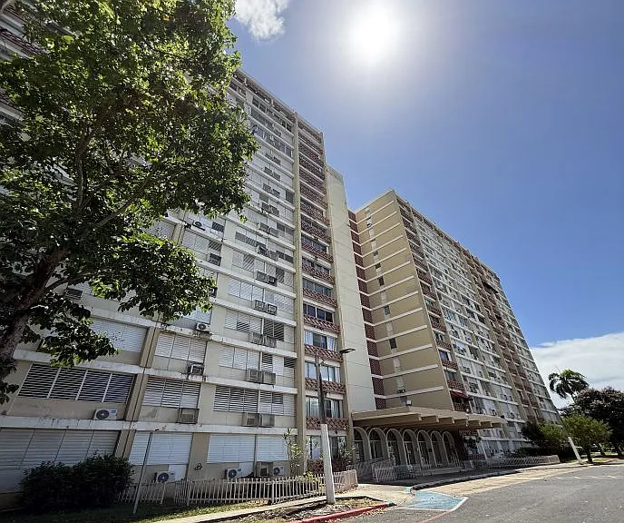 Condominio Los Olmos — Photo 1