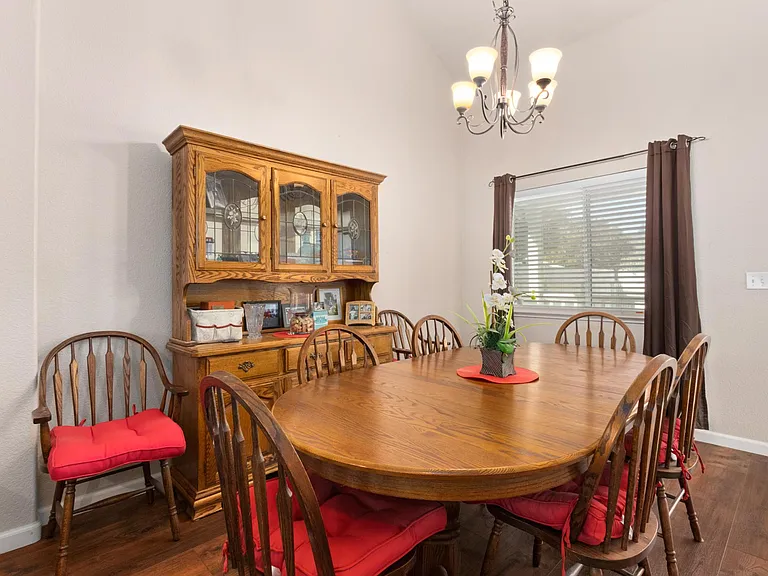 2317 Boston Way — Photo 7