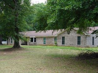 127 W Robin Hill Dr, Americus, GA 31719