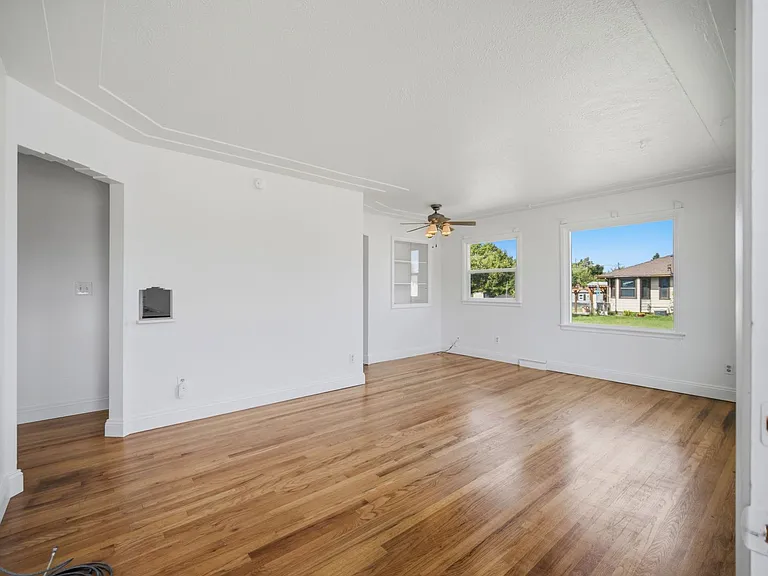 4127 W Broad Ave — Photo 9