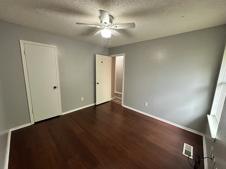 3628 Peregrine Dr — Photo 24