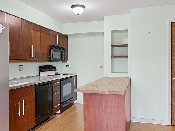 4th image of 1344 S Lorraine Rd APT C