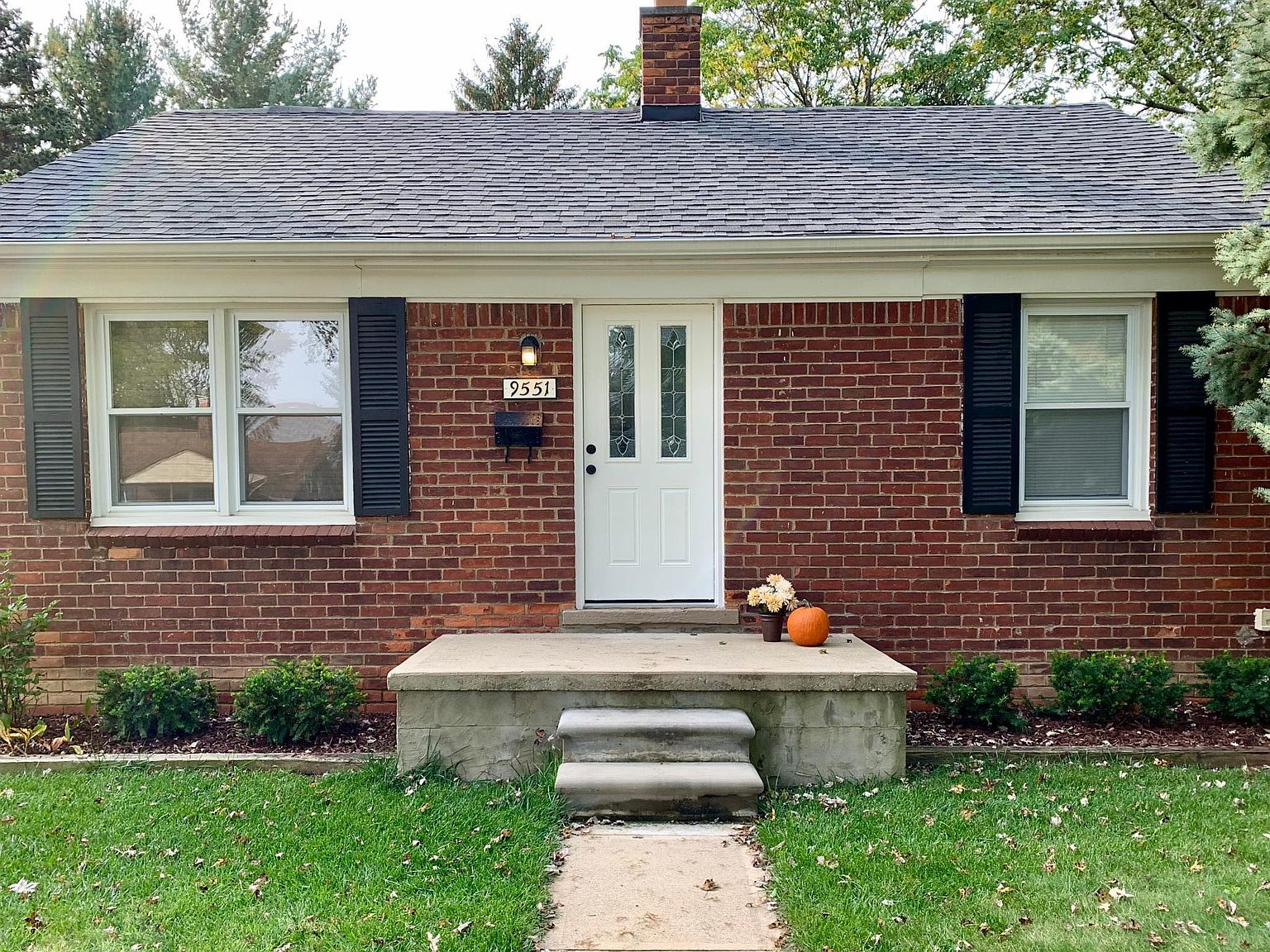 9551 Cardwell St, Livonia, MI 48150 Zillow