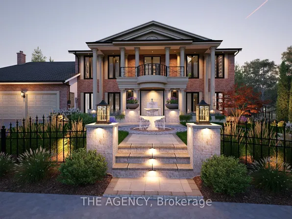 7 Shady Oaks Cres, Toronto, ON M3C 2L4