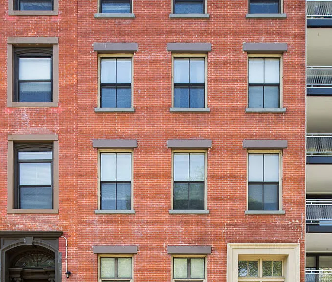236 E 15th St #3 — Photo 31