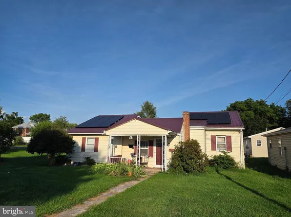 41 N Allison St, Greencastle, PA 17225